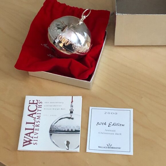 Wallace Silversmiths 2000 Silver Sleigh Bell - 30th Edition in Box - Picture 1 of 10